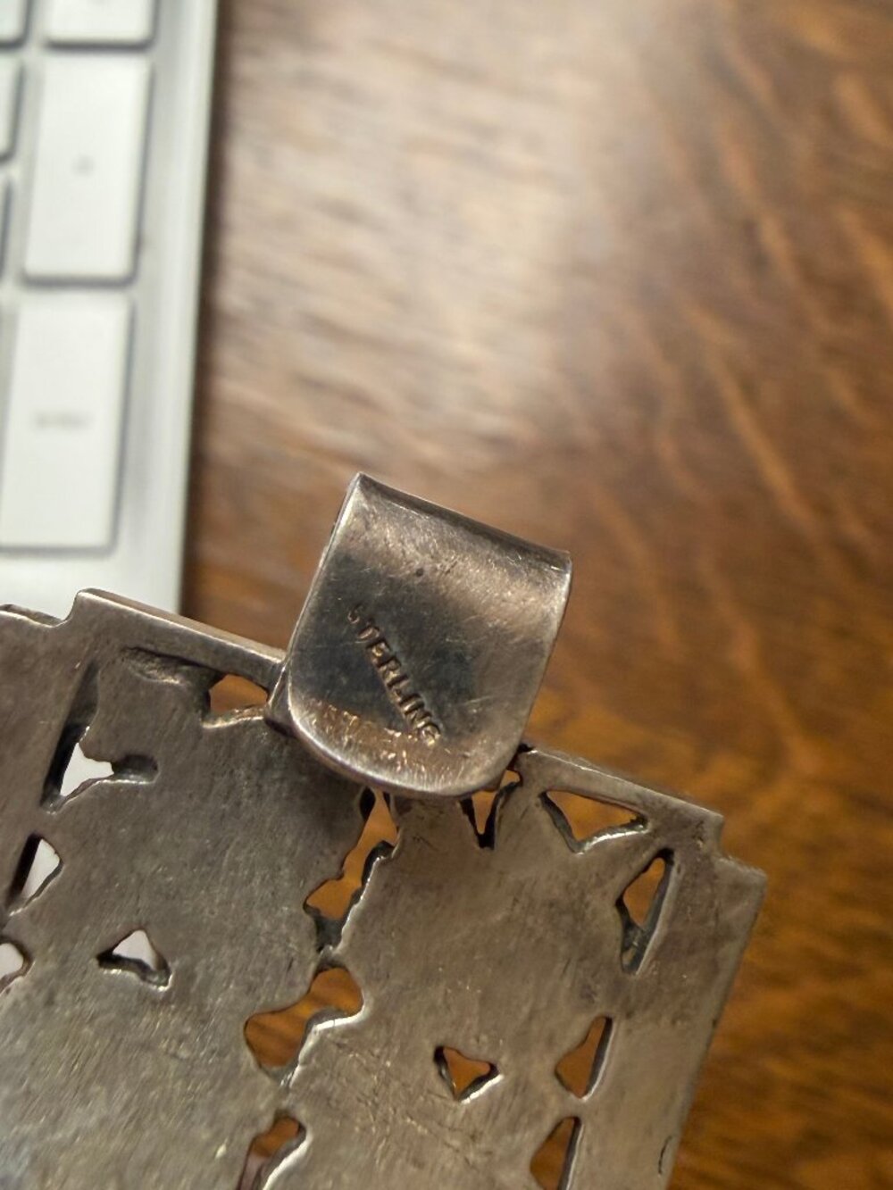 Beautiful vintage sterling silver bracelet featuring six articulated square pane - Picture 2 of 7